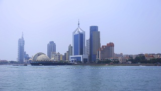 ‘火狐电竞官网’朱英勋公开与SUHO合照 两人变身微笑天使(图4) 火狐电竞官网