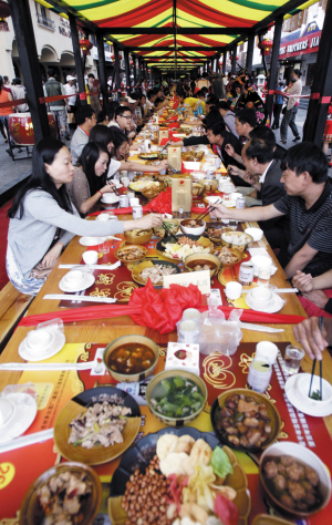 乐基儿落泪否认分黎明二亿身家 离婚不涉第三者【火狐电竞官方网站】(图4) 火狐电竞官方网站