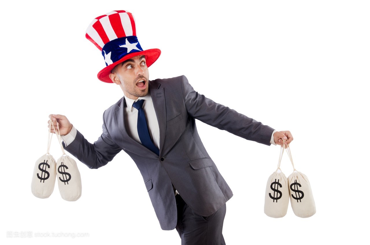 《她很漂亮》黄静茵崔始源游乐场约会 截然不同表情引人期待:火狐电竞(图1) 火狐电竞官网